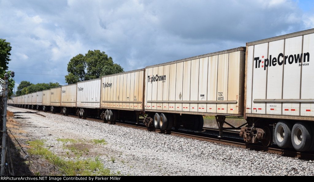 Eastbound RoadRailers